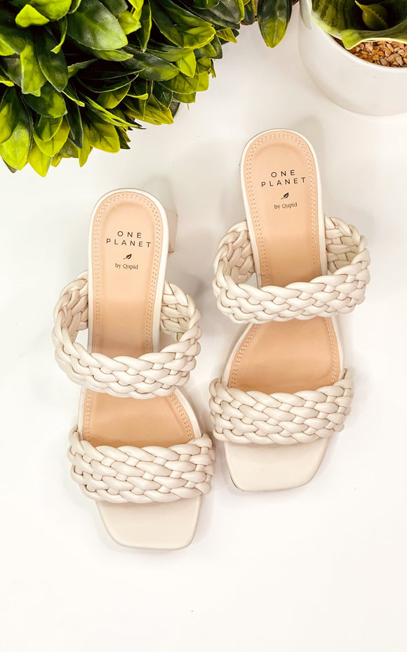 Qupid Kiersten Braided Heeled Sandal in Cream