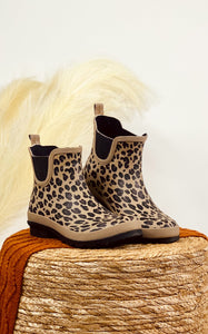 Corkys Yikes Rain Boots in Leopard